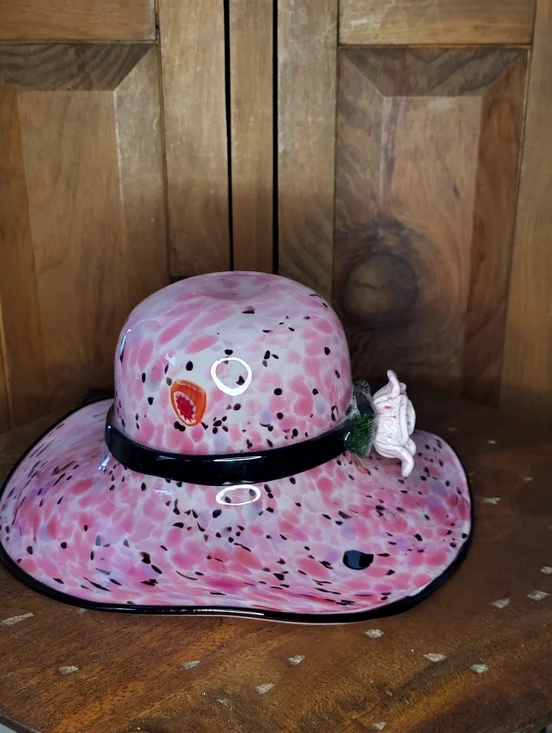 Glass Hat Bowl - Picture 6 of 14